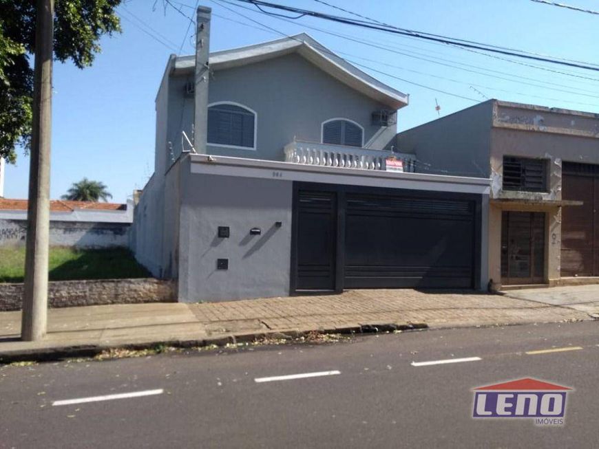 Casa com 3 dormitórios à venda, 203 m² por R$ 650.000,00 - Vila Bandeirantes - Araçatuba/SP